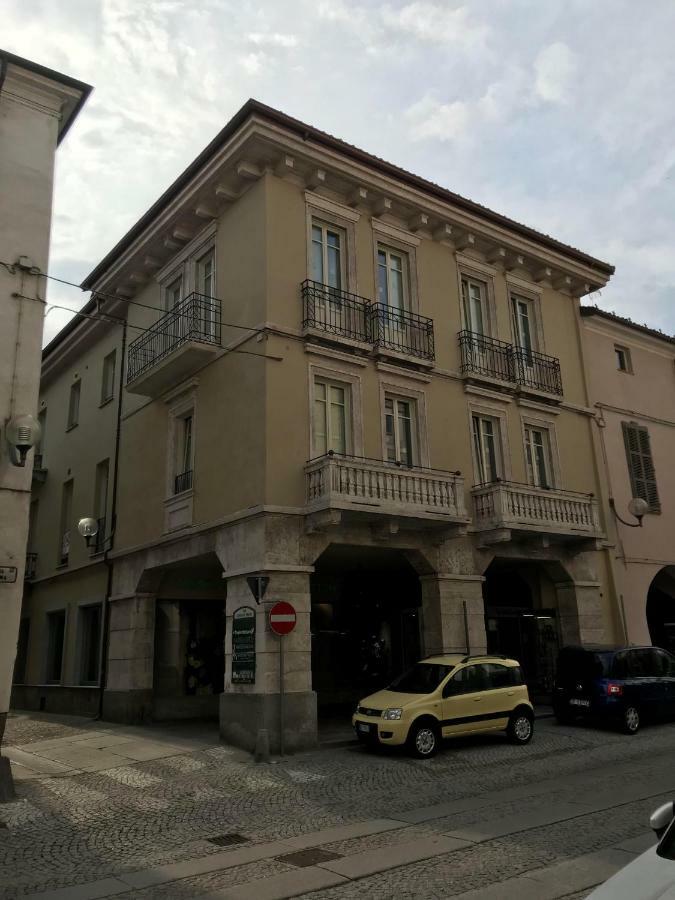 Ferienwohnung Loft Acaja Fossano Exterior foto